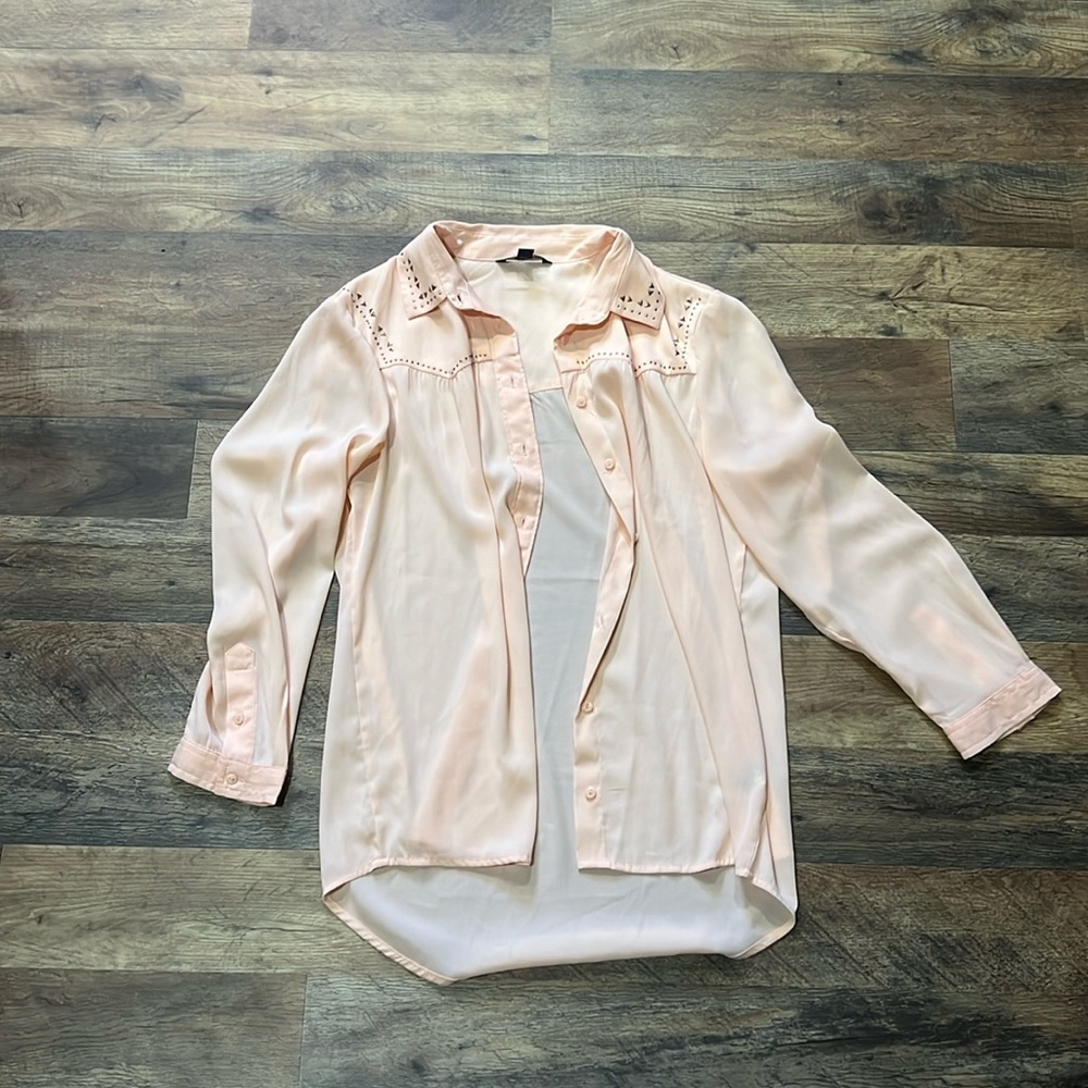 American Eagle Button up